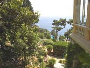 Coco Chanel house in the French Riviera from 1929 to 1953.jpg